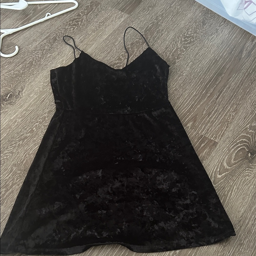 Elegant Black Mini Dress